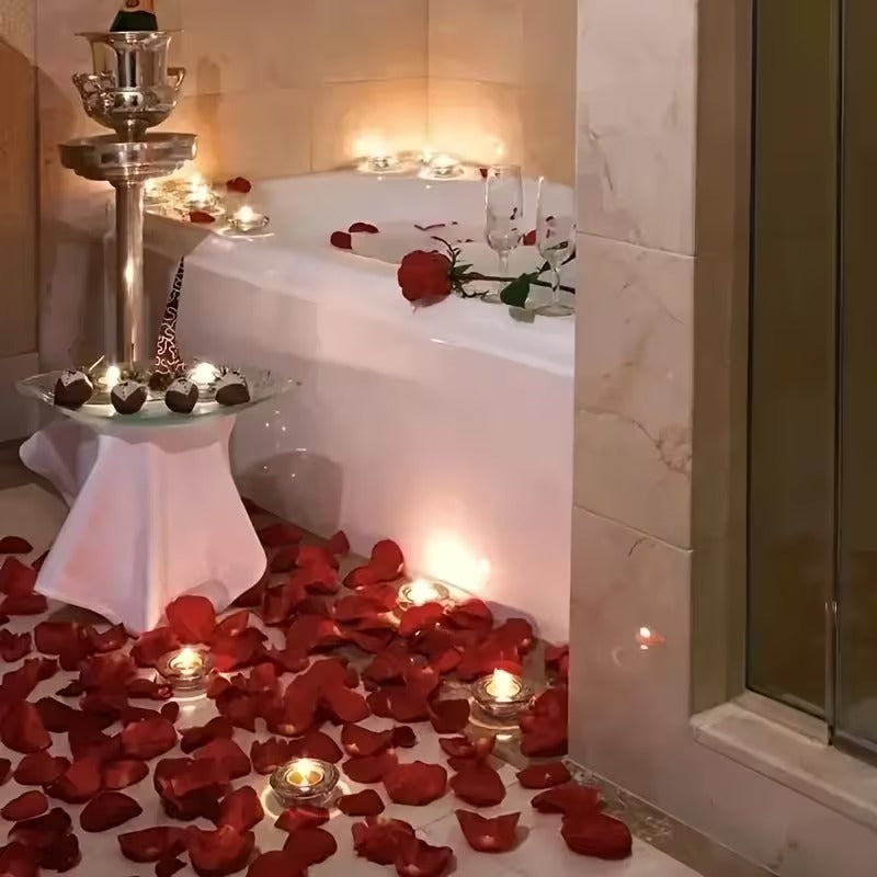 Pétales de roses rouges